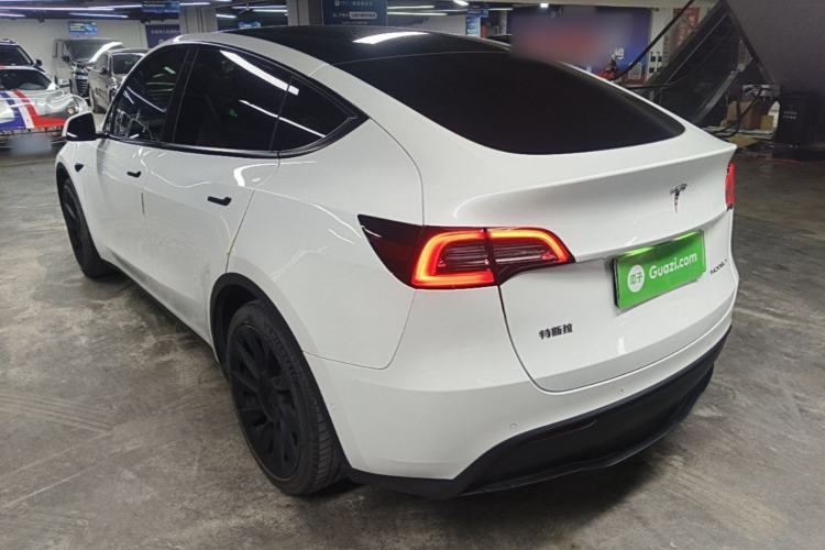 Used Tesla Model Y 2021 Long-Range All-Wheel-Drive Version Rear Left 45 Deg