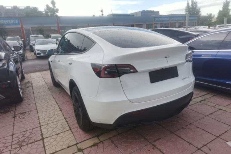 Used Tesla Model Y 2021 Long-Range All-Wheel-Drive Version Rear Left 45 Deg