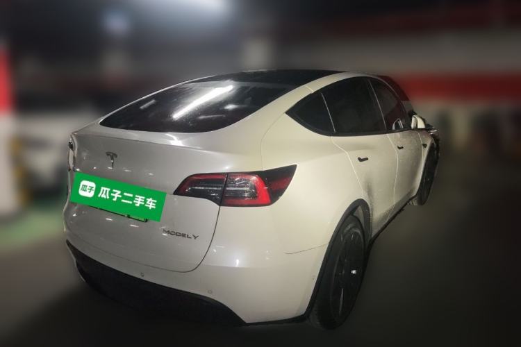 Used Tesla Model Y 2021 Standard Range Rear-Wheel Drive Version Rear Right 45 Deg