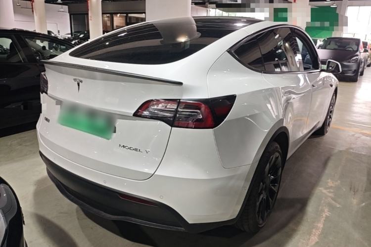 Used Tesla Model Y 2021 Revised Version 2 Long-Range All-Wheel-Drive Edition Rear Right 45 Deg