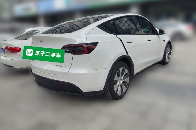 Used Tesla Model Y 2021 Long-Range All-Wheel-Drive Version Rear Right 45 Deg
