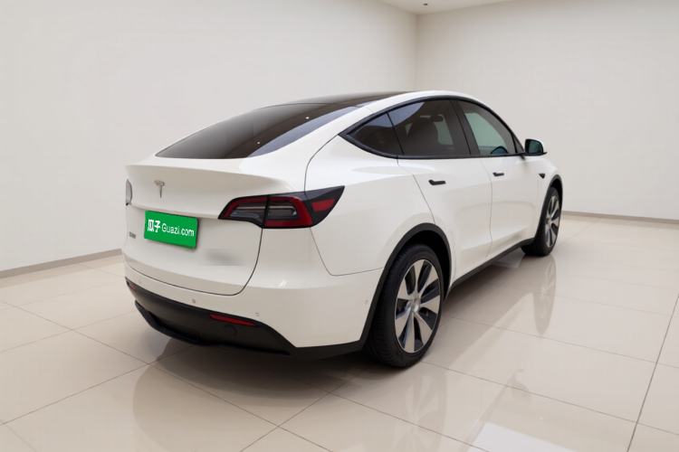 Used Tesla Model Y 2021 Standard Range Rear-Wheel Drive Version Rear Right 45 Deg