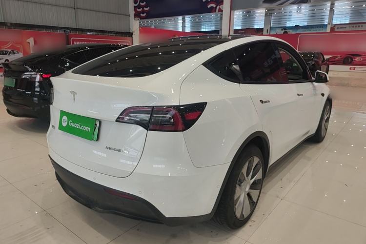 Used Tesla Model Y 2021 Standard Range Rear-Wheel Drive Version Rear Right 45 Deg