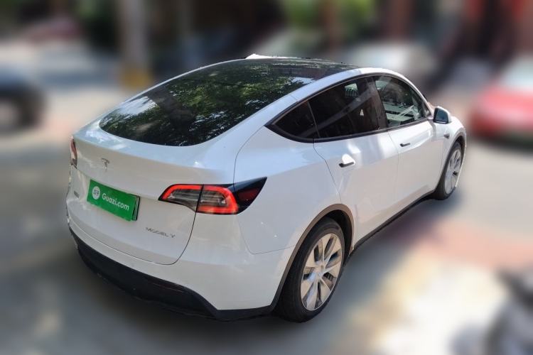Used Tesla Model Y 2021 Standard Range Rear-Wheel Drive Version Rear Right 45 Deg