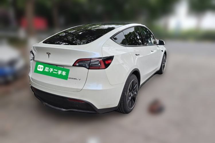 Used Tesla Model Y 2021 Long-Range All-Wheel-Drive Version Rear Right 45 Deg