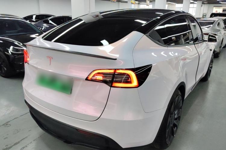 Used Tesla Model Y 2021 Performance High-Performance All-Wheel-Drive Version Rear Right 45 Deg