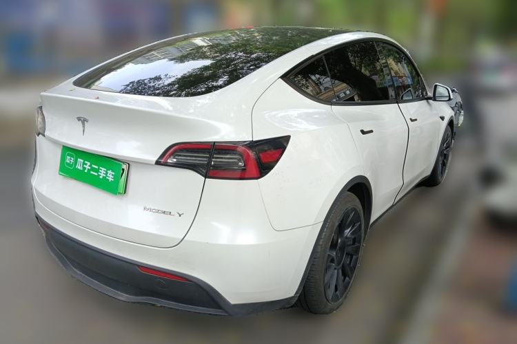 Used Tesla Model Y 2021 Standard Range Rear-Wheel Drive Version Rear Right 45 Deg