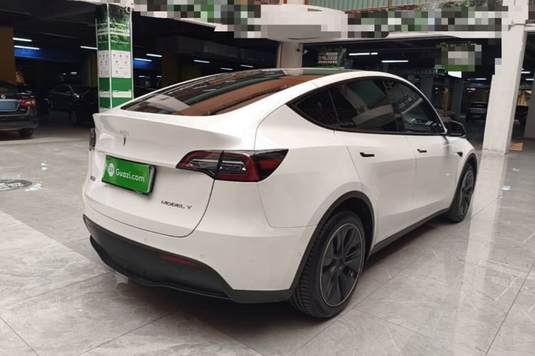 Used Tesla Model Y 2021 Standard Range Rear-Wheel Drive Version Rear Right 45 Deg