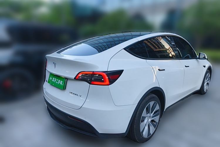 Used Tesla Model Y 2021 Standard Range Rear-Wheel Drive Version Rear Right 45 Deg