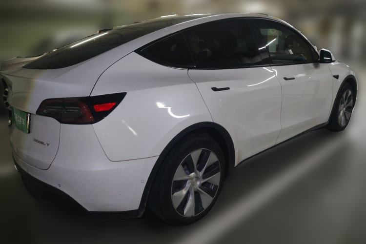 Used Tesla Model Y 2021 Standard Range Rear-Wheel Drive Version Rear Right 45 Deg