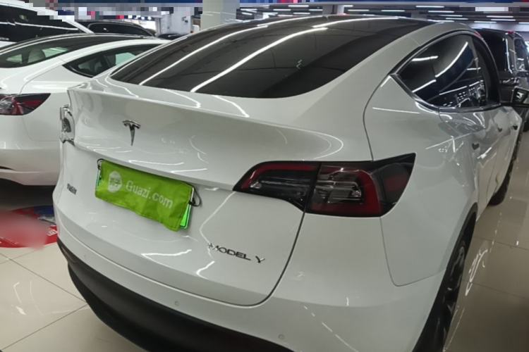 Used Tesla Model Y 2021 Long-Range All-Wheel-Drive Version 3D7 Rear Right 45 Deg
