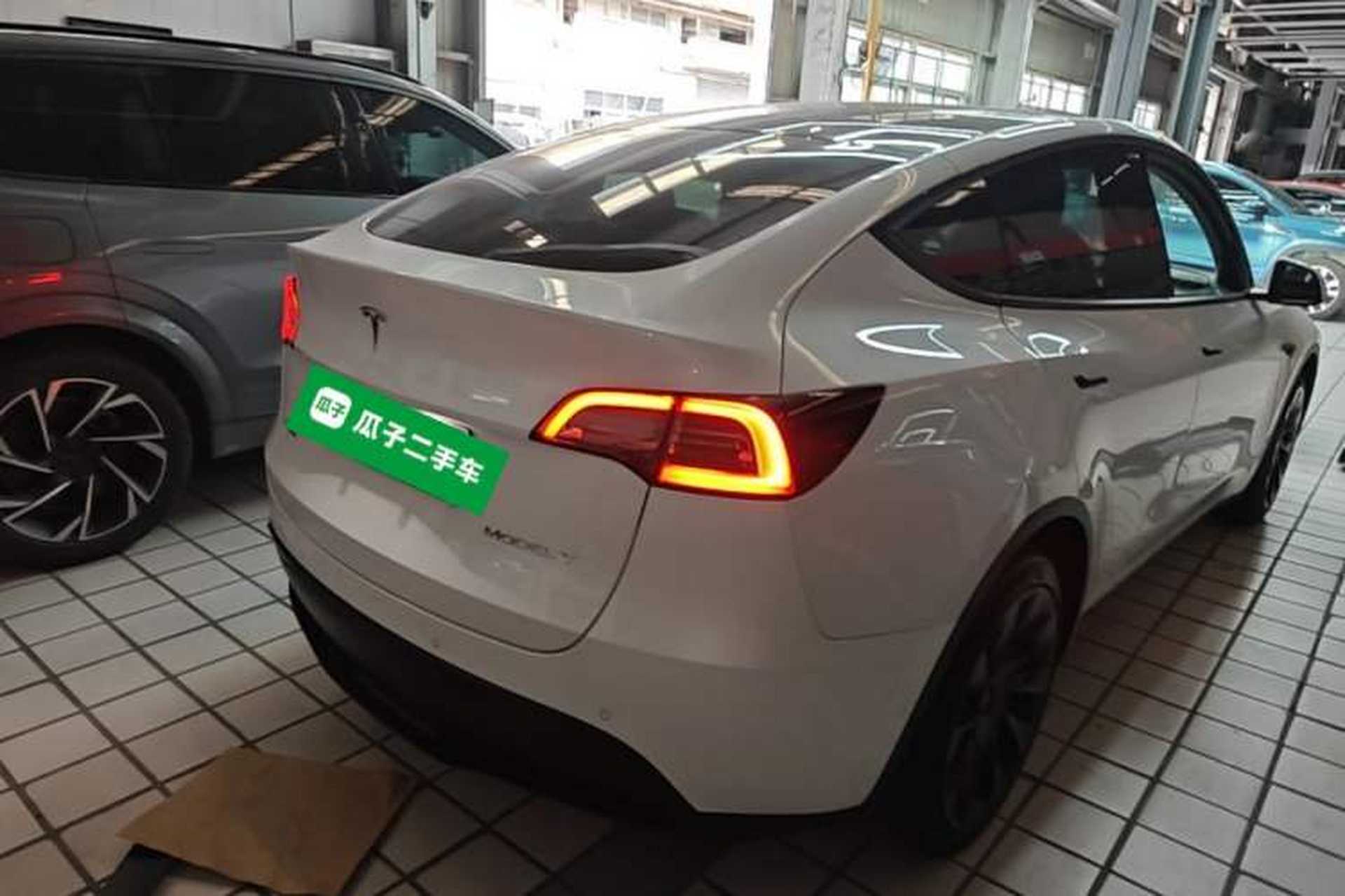 Used Tesla Model Y 2021 Long-Range All-Wheel-Drive Version Rear Right 45 Deg