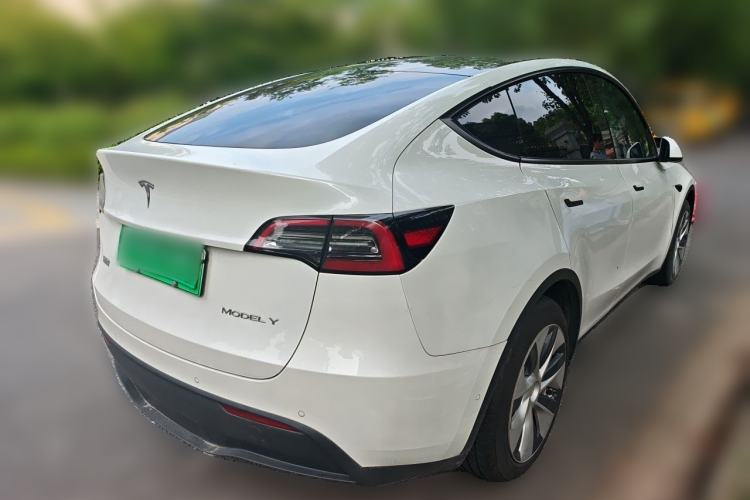 Used Tesla Model Y 2021 Standard Range Rear-Wheel Drive Version Rear Right 45 Deg