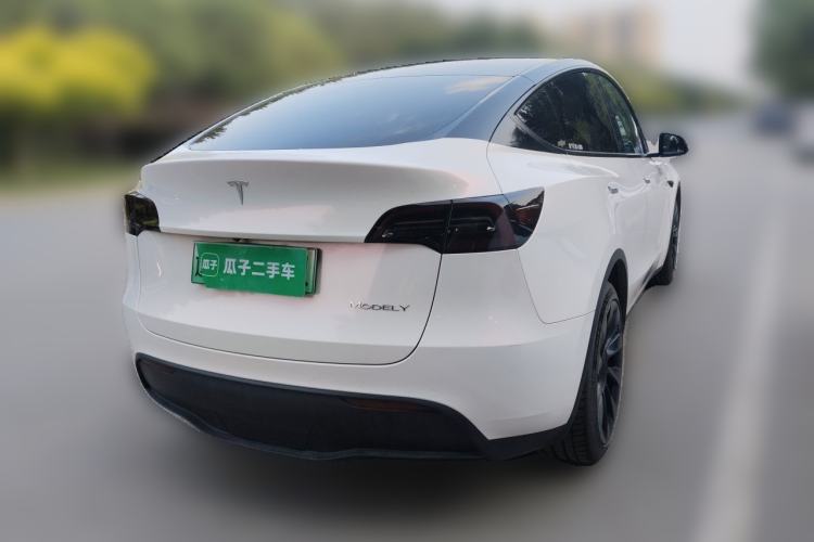 Used Tesla Model Y 2021 Long-Range All-Wheel-Drive Version 3D7 Rear Right 45 Deg