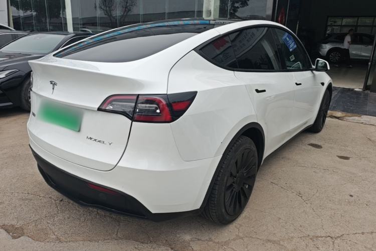 Used Tesla Model Y 2021 Long-Range All-Wheel-Drive Version Rear Right 45 Deg