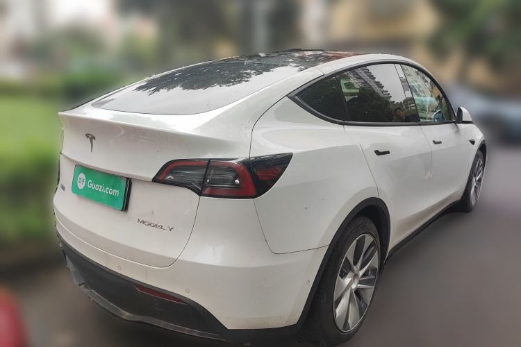 Used Tesla Model Y 2021 Standard Range Rear-Wheel Drive Version Rear Right 45 Deg