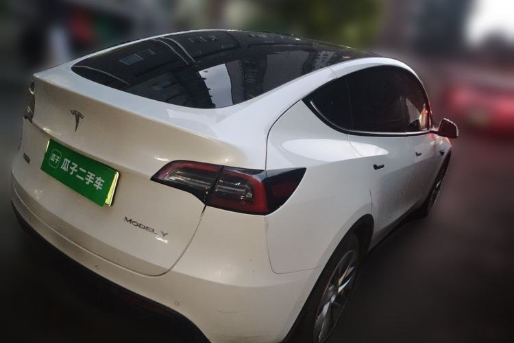 Used Tesla Model Y 2021 Long-Range All-Wheel-Drive Version Rear Right 45 Deg