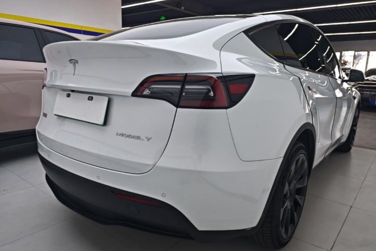 Used Tesla Model Y 2021 Long-Range All-Wheel-Drive Version Rear Right 45 Deg