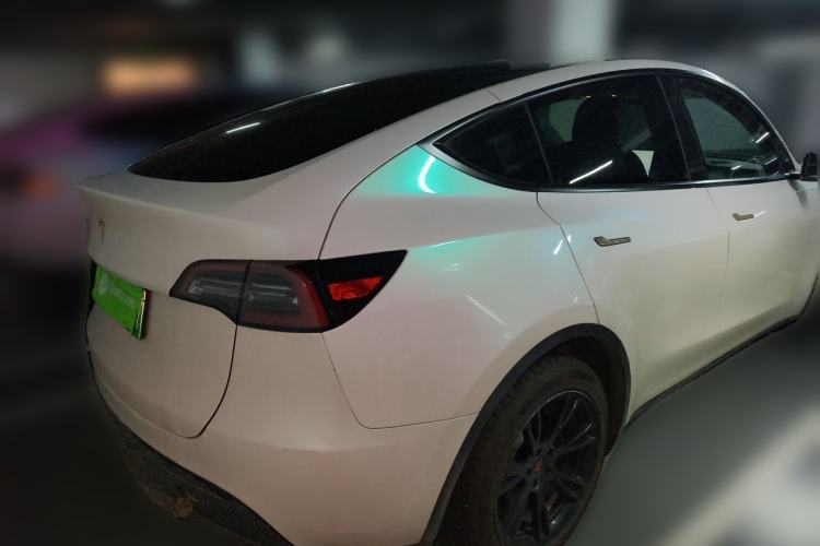 Used Tesla Model Y 2021 Long-Range All-Wheel-Drive Version Rear Right 45 Deg