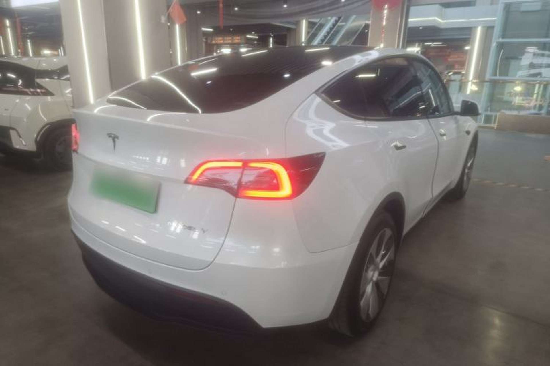 Used Tesla Model Y 2021 Standard Range Rear-Wheel Drive Version Rear Right 45 Deg