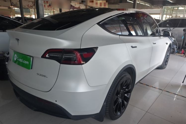 Used Tesla Model Y 2021 Long-Range All-Wheel-Drive Version 3D7 Rear Right 45 Deg