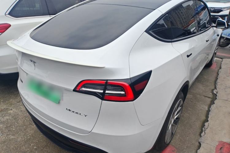 Used Tesla Model Y 2021 Long-Range All-Wheel-Drive Version 3D7 Rear Right 45 Deg