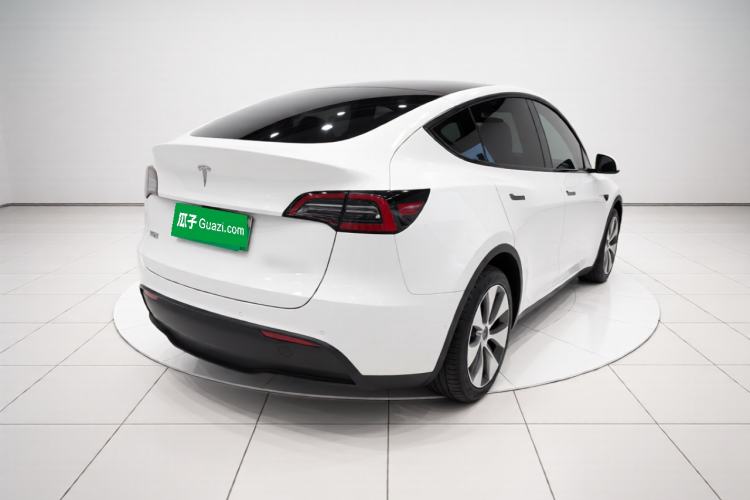 Used Tesla Model Y 2021 Standard Range Rear-Wheel Drive Version Rear Right 45 Deg