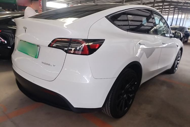 Used Tesla Model Y 2021 Long-Range All-Wheel-Drive Version 3D7 Rear Right 45 Deg