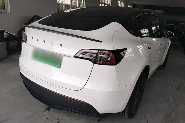 Used Tesla Model Y 2021 Standard Range Rear-Wheel Drive Version Rear Right 45 Deg