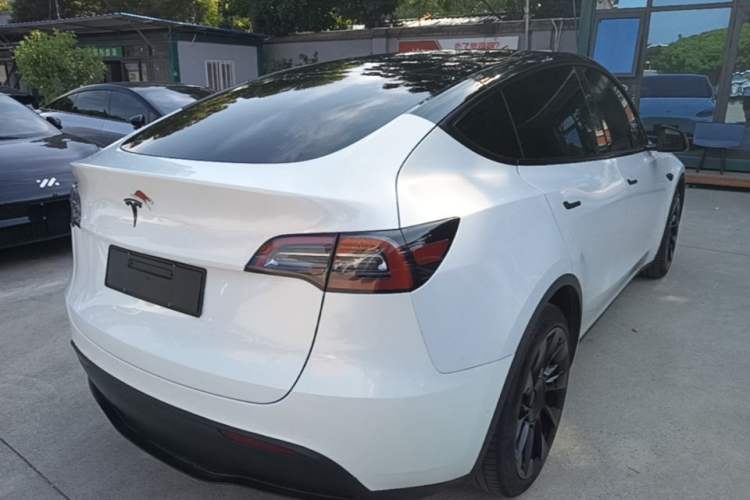 Used Tesla Model Y 2021 Standard Range Rear-Wheel Drive Version Rear Right 45 Deg