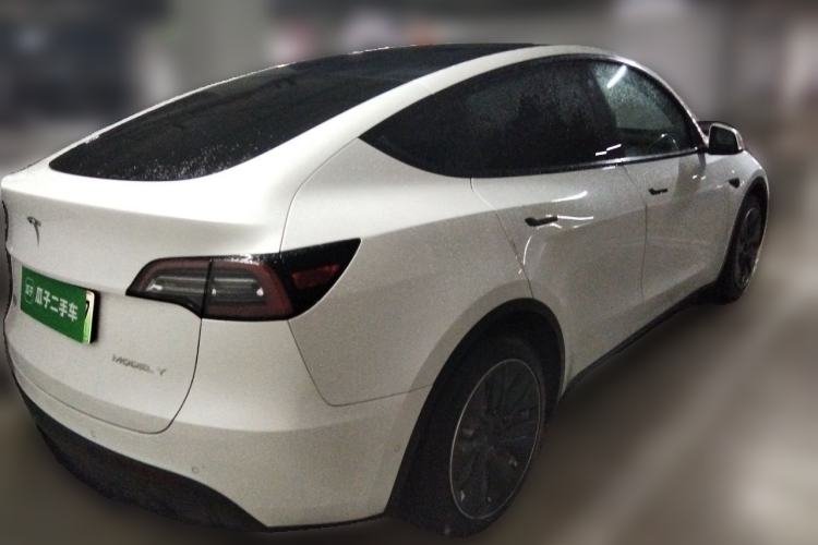 Used Tesla Model Y 2021 Long-Range All-Wheel-Drive Version Rear Right 45 Deg