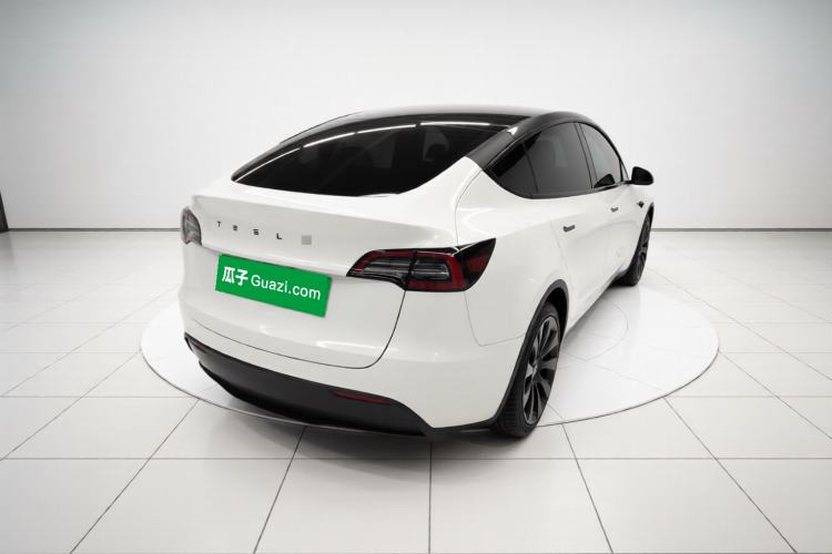 Used Tesla Model Y 2021 Standard Range Rear-Wheel Drive Version Rear Right 45 Deg