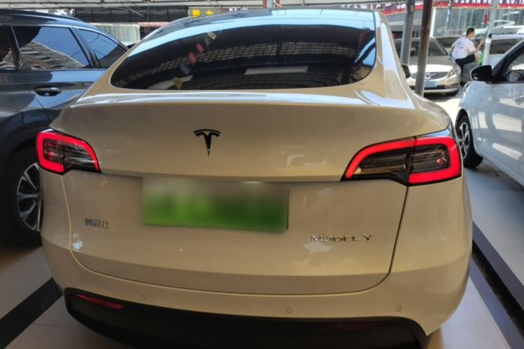 Used Tesla Model Y 2021 Long-Range All-Wheel-Drive Version 3D7 Rear