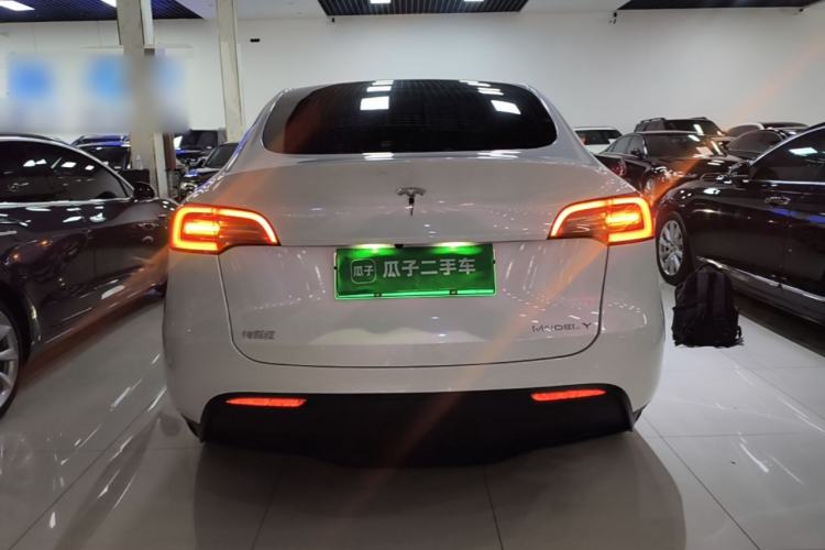 Used Tesla Model Y 2021 Long-Range All-Wheel-Drive Version 3D7 Rear