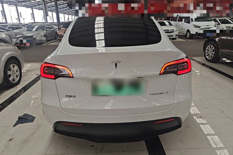 Used Tesla Model Y 2021 Long-Range All-Wheel-Drive Version Rear