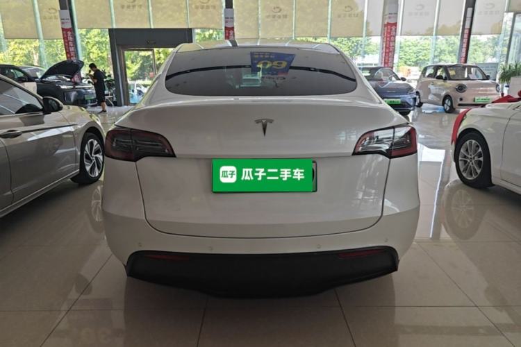Used Tesla Model Y 2021 Revised Version 2 Long-Range All-Wheel-Drive Edition Rear