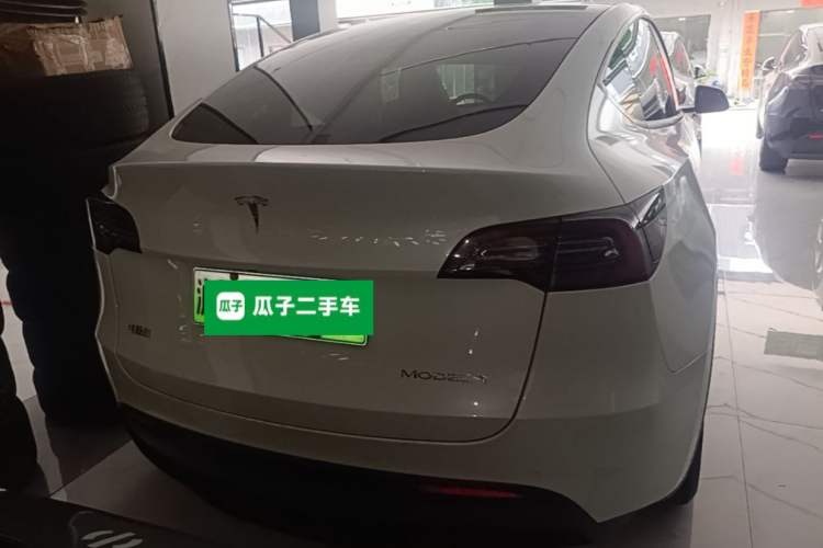 Used Tesla Model Y 2021 Long-Range All-Wheel-Drive Version Rear