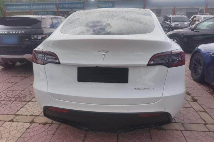 Used Tesla Model Y 2021 Long-Range All-Wheel-Drive Version Rear