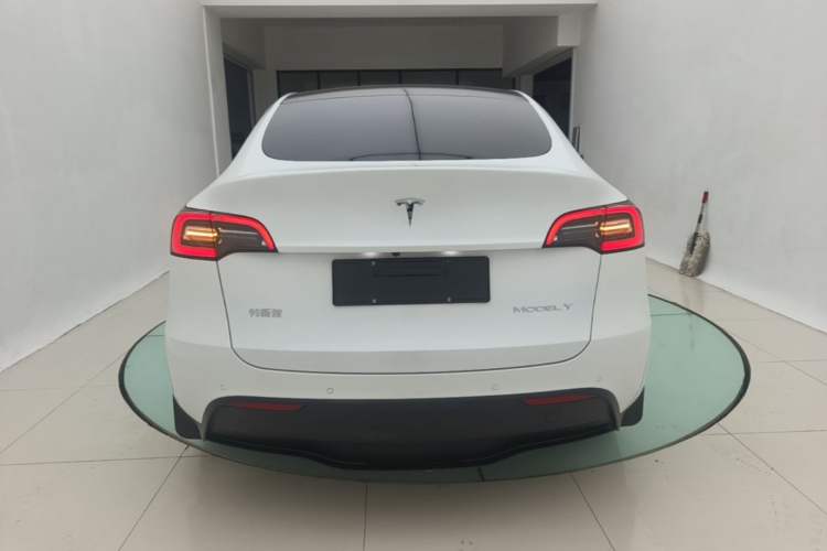 Used Tesla Model Y 2021 Long-Range All-Wheel-Drive Version 3D7 Rear