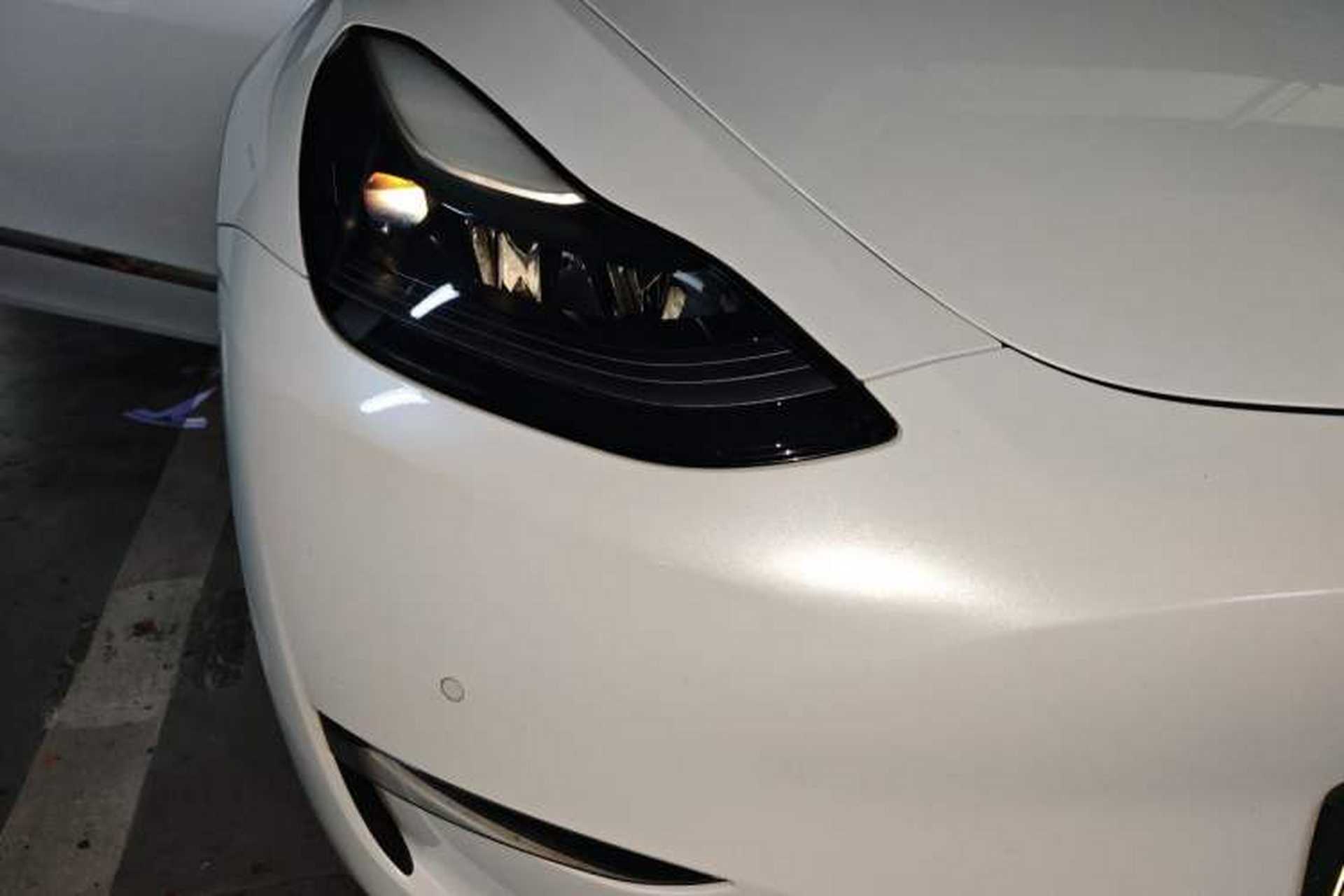 Used Tesla Model Y 2021 Long-Range All-Wheel-Drive Version 3D7 Right Front Headlight