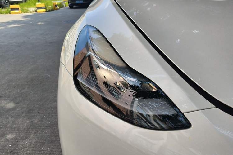 Used Tesla Model Y 2021 Performance High-Performance All-Wheel-Drive Version Right Front Headlight
