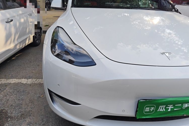 Used Tesla Model Y 2021 Standard Range Rear-Wheel Drive Version Right Front Headlight