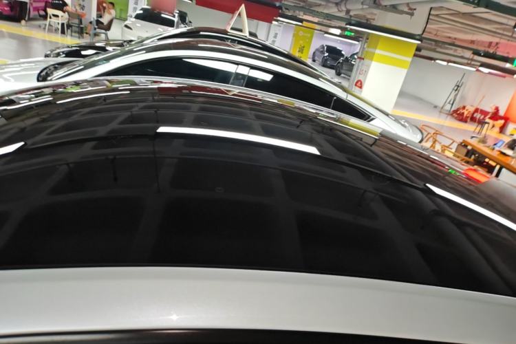Used Tesla Model Y 2021 Long-Range All-Wheel-Drive Version 3D7 Roof