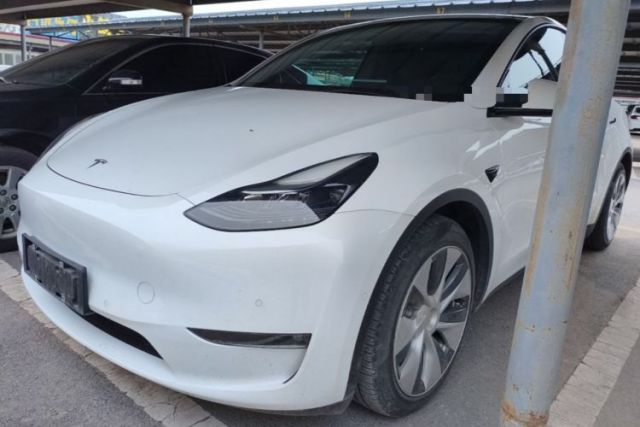 Used Tesla Model Y 2021 Standard Range Rear-Wheel Drive Version