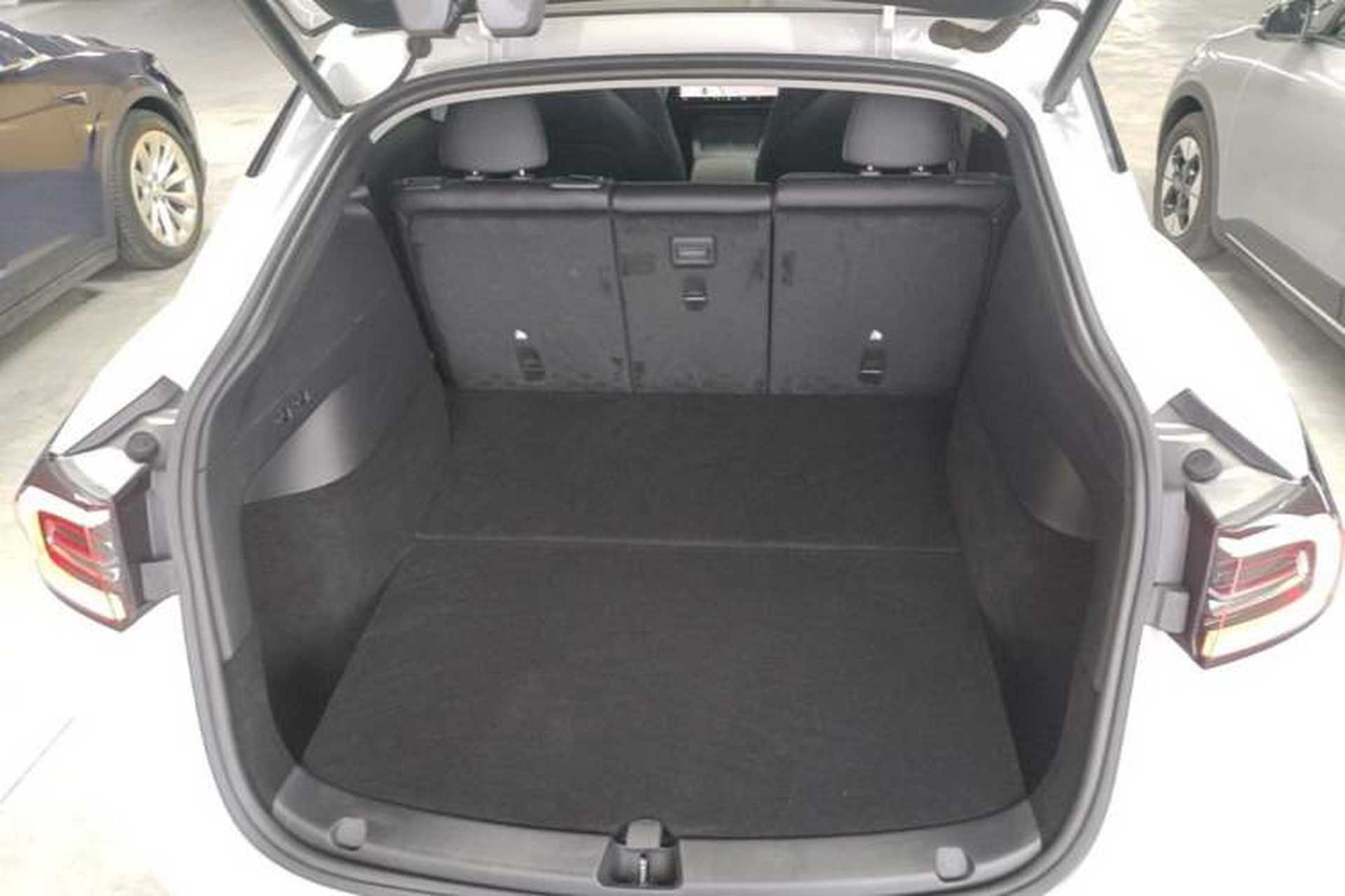 Used Tesla Model Y 2021 Long-Range All-Wheel-Drive Version 3D7 Trunk