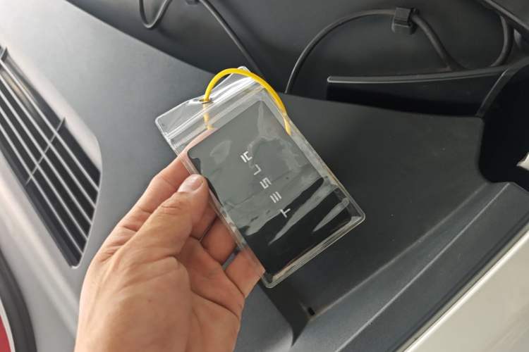 Used Tesla Model Y 2021 Standard Range Rear-Wheel Drive Version Vehicle Key