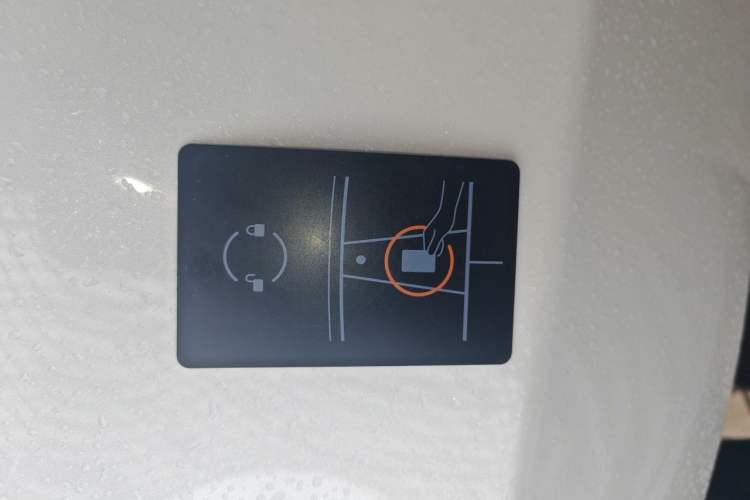 Used Tesla Model Y 2021 Standard Range Rear-Wheel Drive Version Vehicle Key