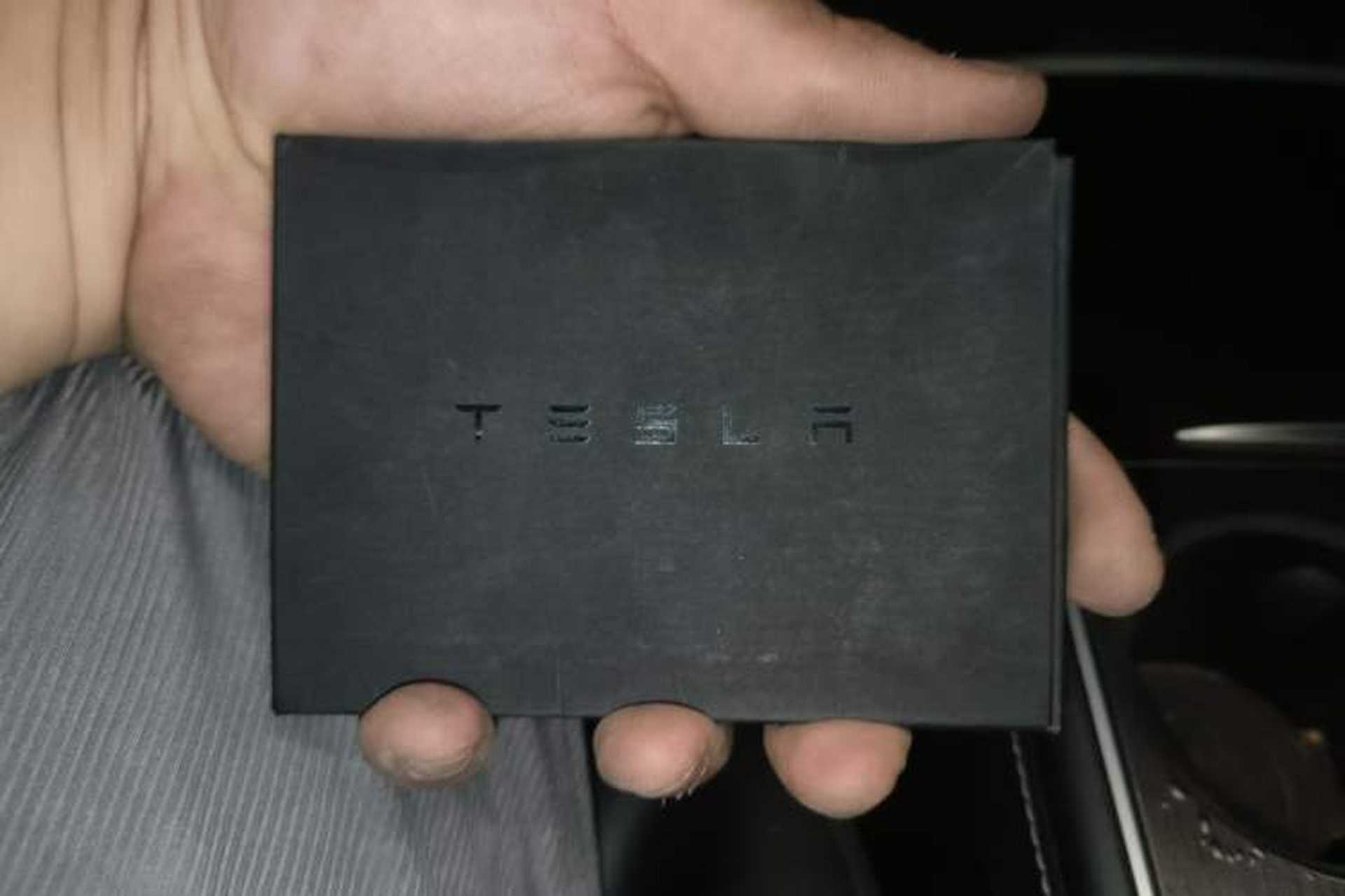 Used Tesla Model Y 2021 Standard Range Rear-Wheel Drive Version Vehicle Key