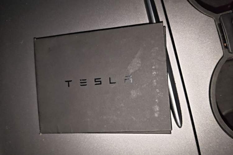Used Tesla Model Y 2021 Standard Range Rear-Wheel Drive Version Vehicle Key