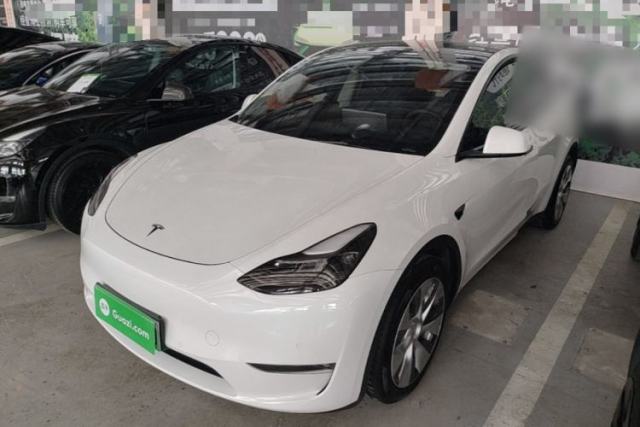 Used Tesla Model Y 2021 Long-Range All-Wheel-Drive Version 3D7